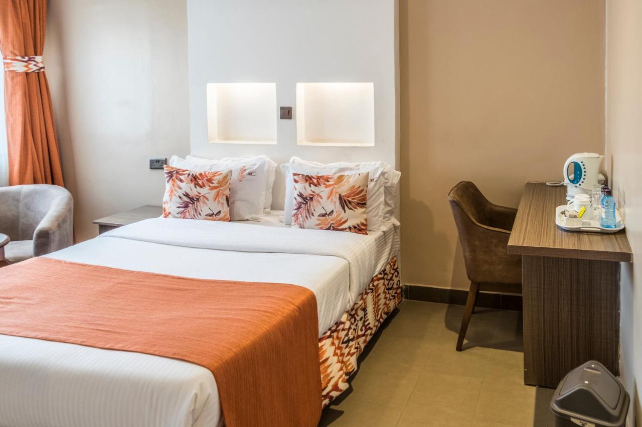 Hotel Waterbuck Nakuru Ngoại thất bức ảnh