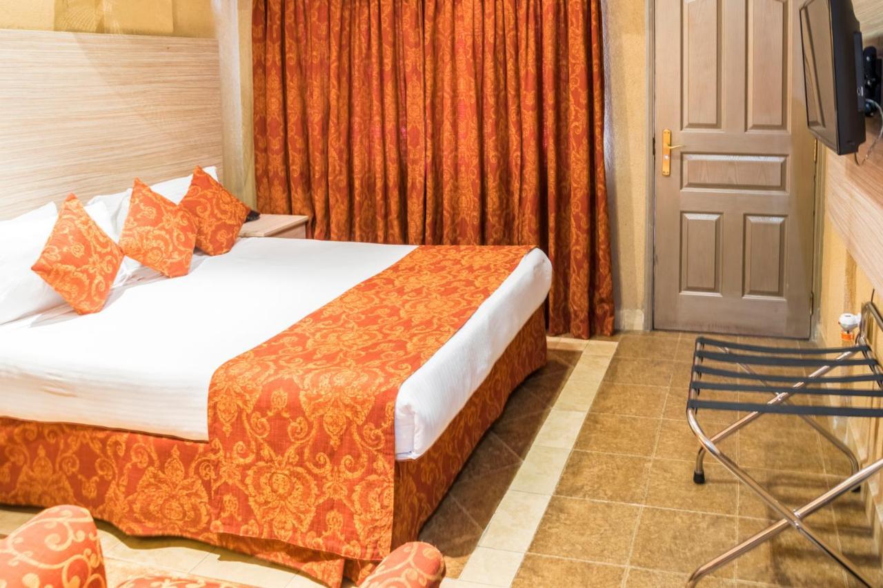 Hotel Waterbuck Nakuru Ngoại thất bức ảnh