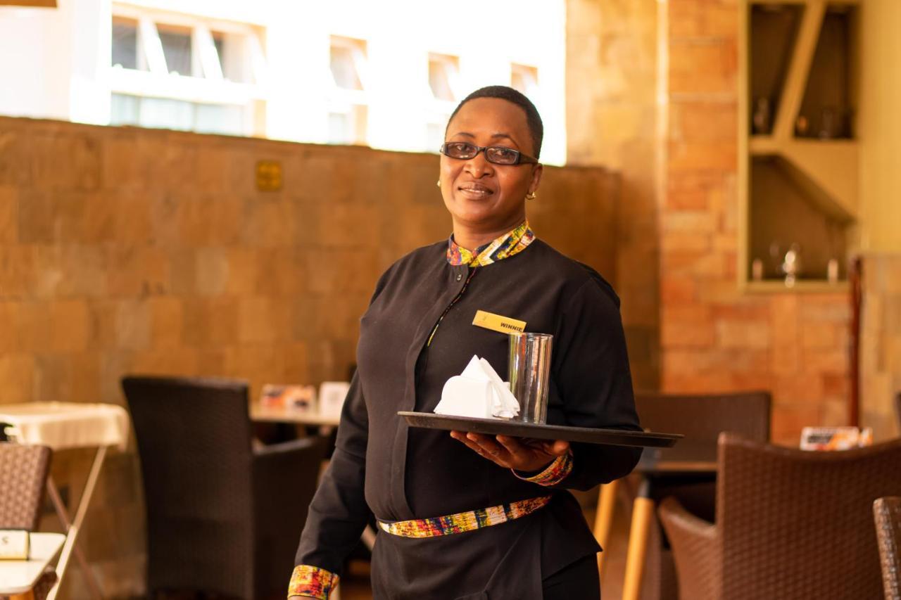 Hotel Waterbuck Nakuru Ngoại thất bức ảnh