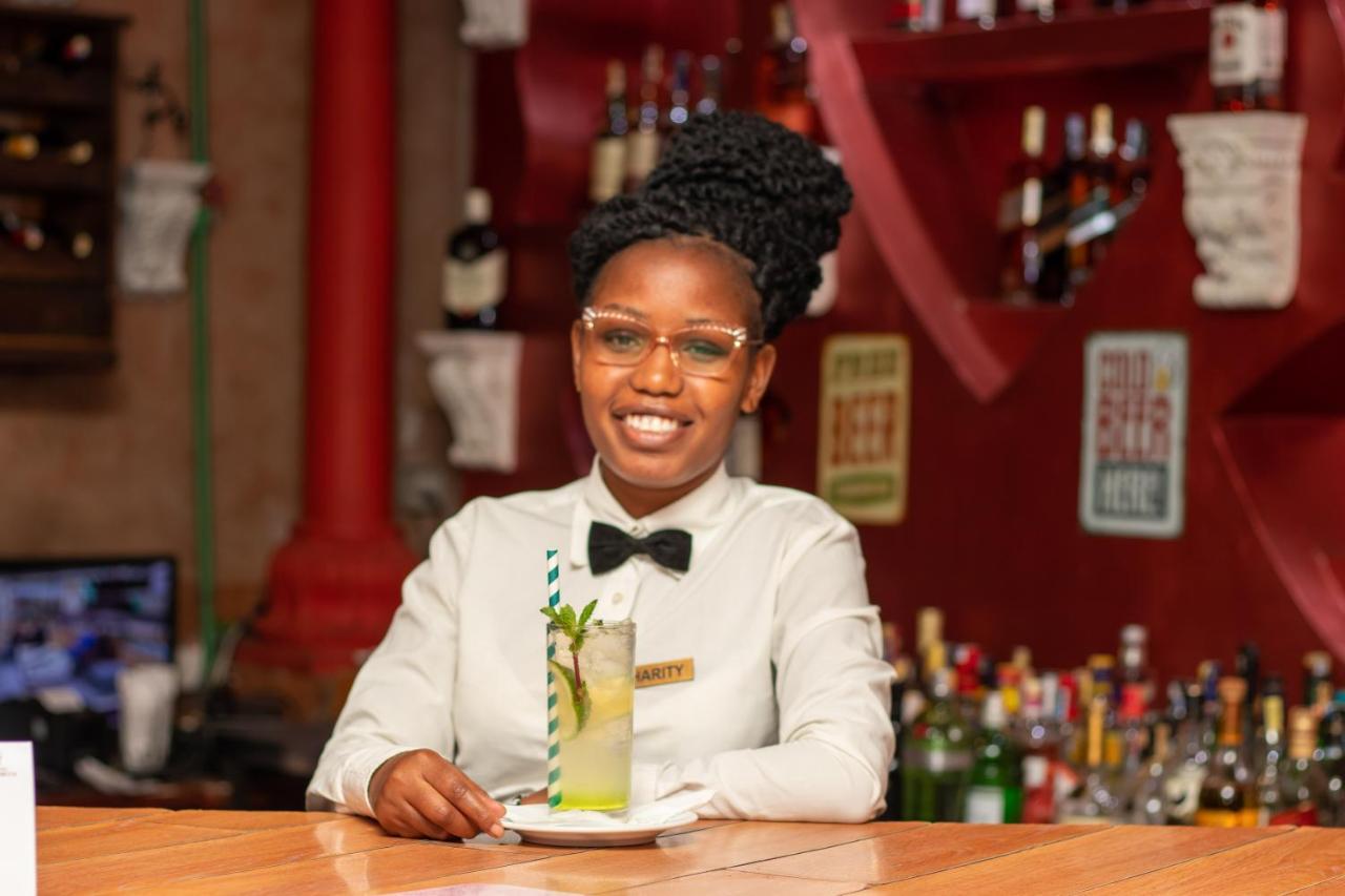 Hotel Waterbuck Nakuru Ngoại thất bức ảnh