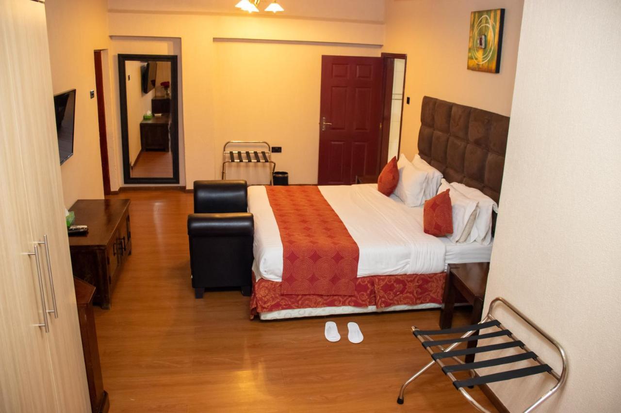 Hotel Waterbuck Nakuru Ngoại thất bức ảnh