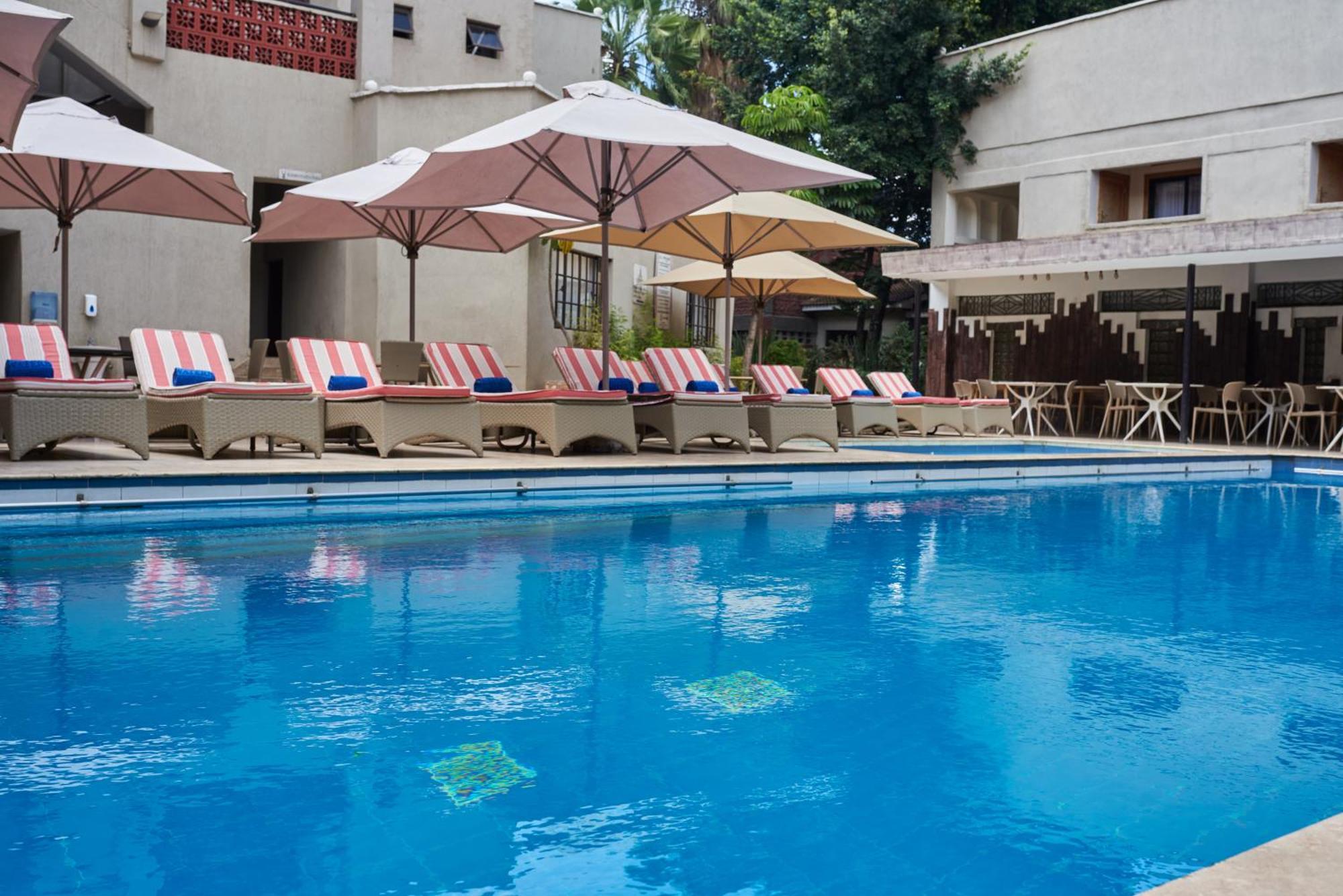 Hotel Waterbuck Nakuru Ngoại thất bức ảnh