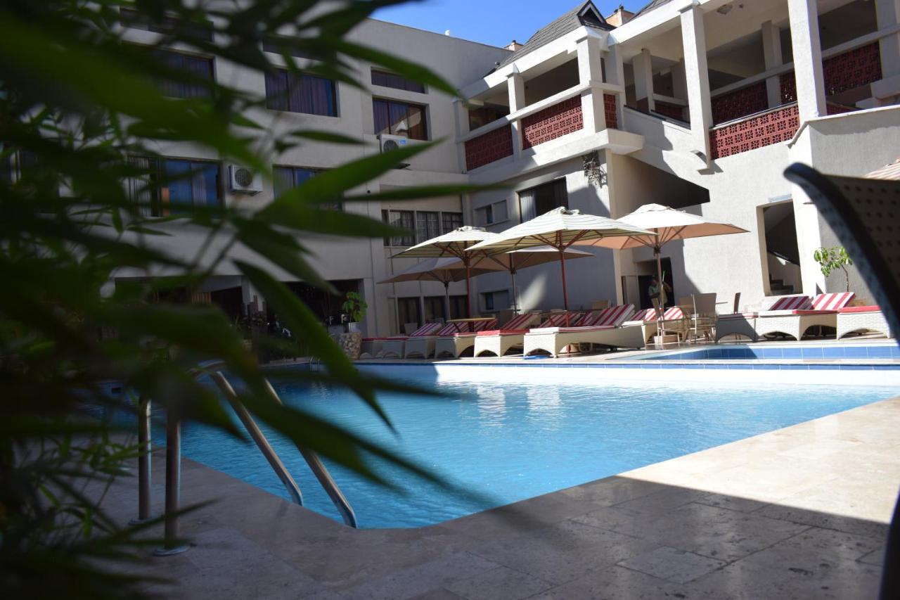 Hotel Waterbuck Nakuru Ngoại thất bức ảnh