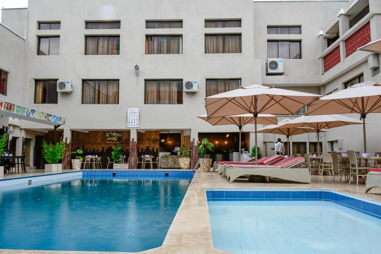 Hotel Waterbuck Nakuru Ngoại thất bức ảnh